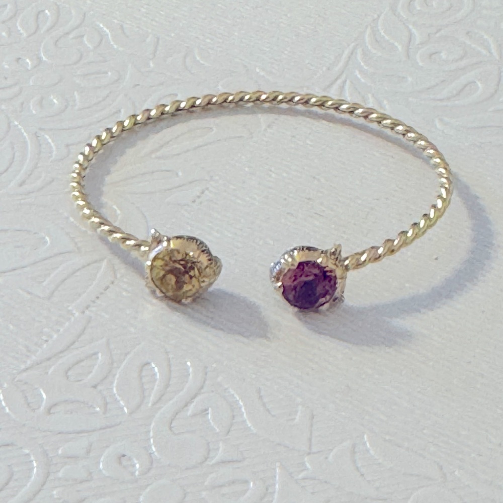 Gucci 18karat gold Tiger face pink  yellow sapphire & diamond bangle bracelet